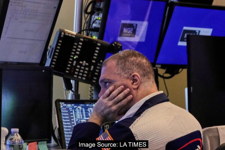 연준이 트럼프의 관세 효과를 아직 기다리고 있다고 밝힌 후 월스트리트 혼조세로 마감