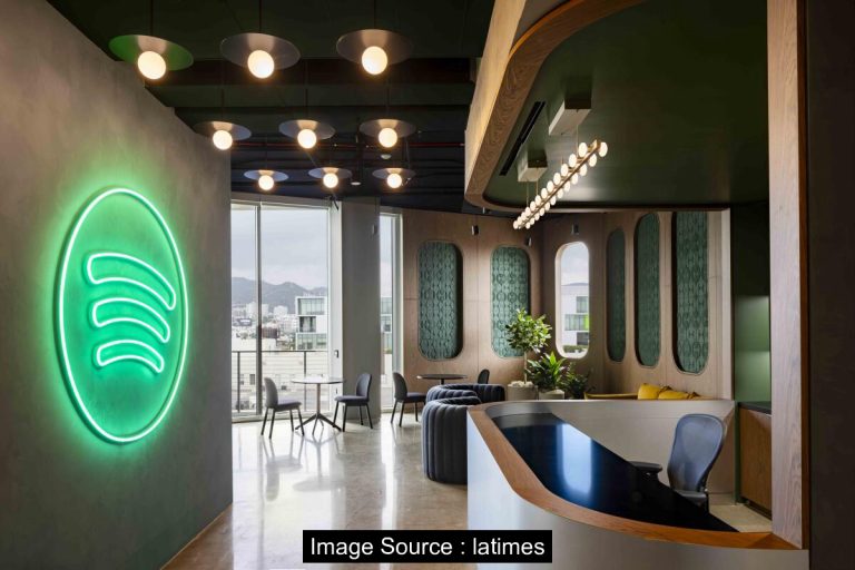 스포티파이, 저조한 로열티로 비난받았던 과거에서 벗어나 음악 아티스트들의 수익 향상을 자랑하다.